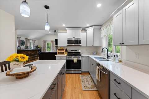 187 Intervale Road, Canterbury, NH 03224
