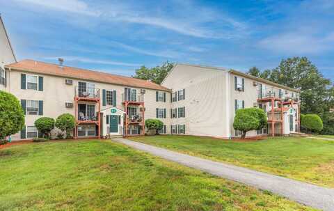 2007 White Cedar Boulevard, Portsmouth, NH 03801