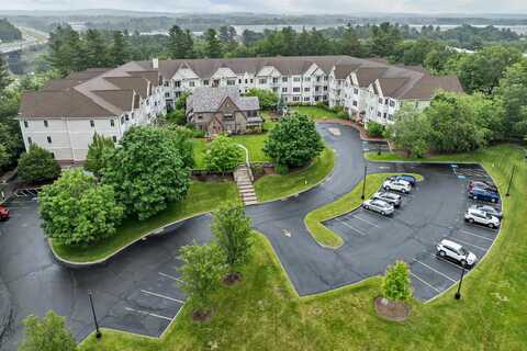 160 Daniel Webster Highway, Nashua, NH 03060