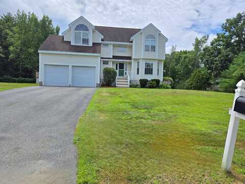 4 Jennifer Drive, Pelham, NH 03076
