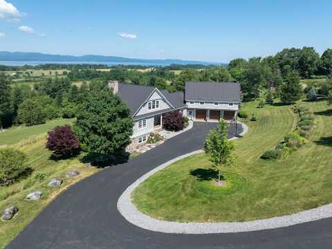 900 Crosswinds Drive, Charlotte, VT 05445