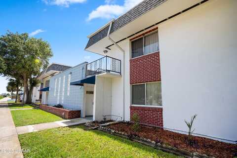 303 Ridge Boulevard, South Daytona, FL 32119