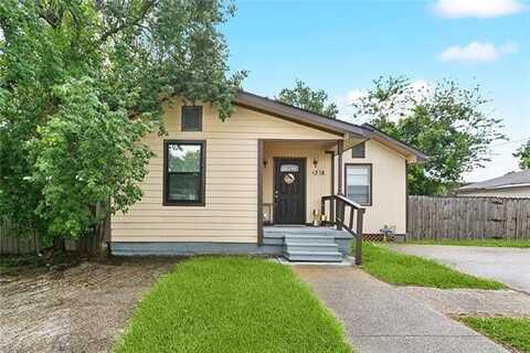 4318 PLUM ORCHARD Street, New Orleans, LA 70126