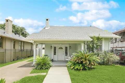 2831 CALHOUN Street, New Orleans, LA 70118