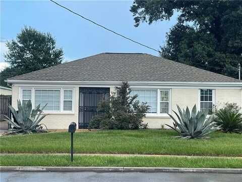 7135 FOCH Street, New Orleans, LA 70126