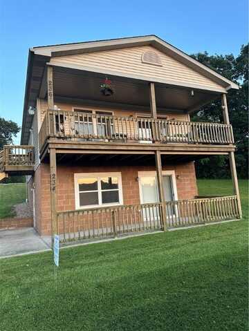236 Sunnyland Dr, Portersville, PA 16051