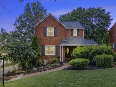 4616 W Barlind Dr, Whitehall, PA 15227