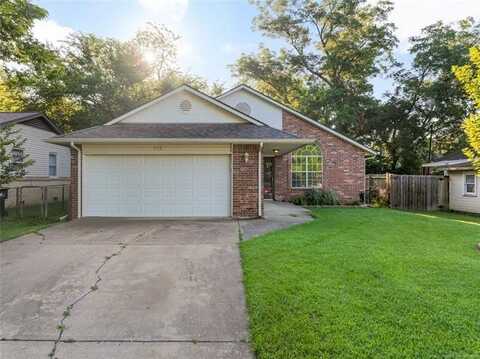 715 S MUSKOGEE Street, Sapulpa, OK 74066