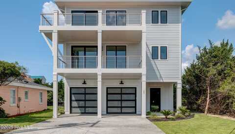 107 Raleigh Avenue, Surf City, NC 28445