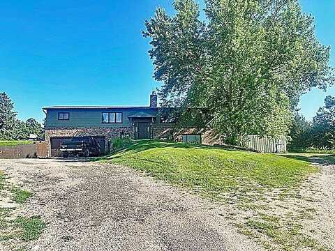 1840 Memorial Dr, Broken Bow, NE 68822