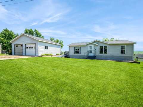 104 3rd Street, Malcom, IA 50157