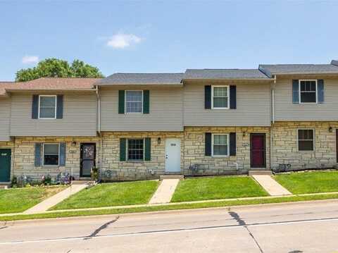 2816 John F Kennedy, Dubuque, IA 52001