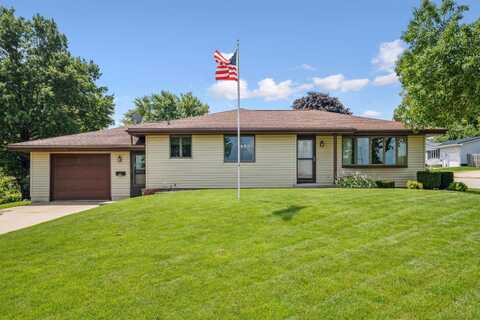 1021 Sunshine, Holy Cross, IA 52053