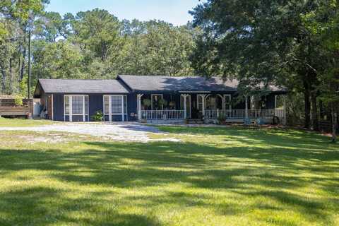 696 Phillips Drive, Freeport, FL 32439