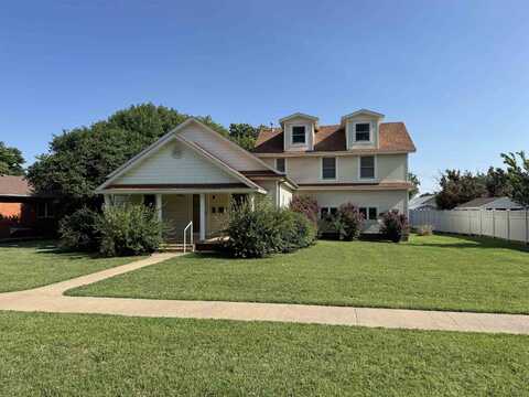 824 Center, Alva, OK 73717
