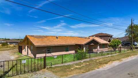 419 Candelario Montalvo Jr, Eagle Pass, TX 78885