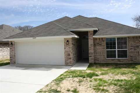 1021 Hooks Avenue, Lacy Lakeview, TX 76705