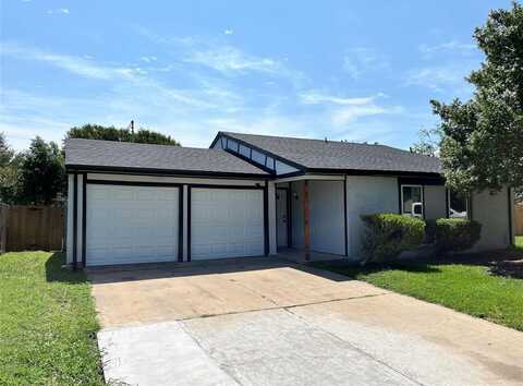 2517 Clearwood Drive, Arlington, TX 76014