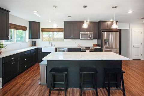 1309 Cliff Drive, Graham, TX 76450