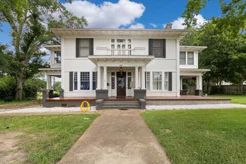 405 E Neches Street, Palestine, TX 75801