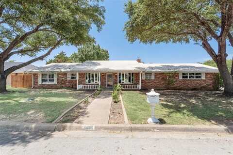 1421 Meadow Lane, Midlothian, TX 76065