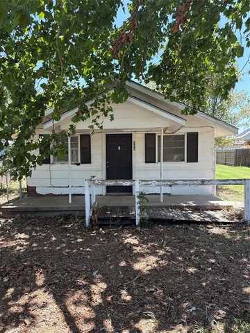 506 S Madera Street, Eastland, TX 76448