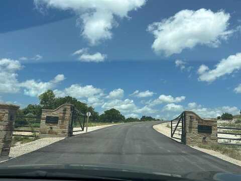 2521 Tom Chaney Drive, Granbury, TX 76049