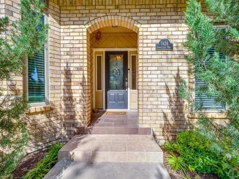 7424 Summitview Drive, Irving, TX 75063