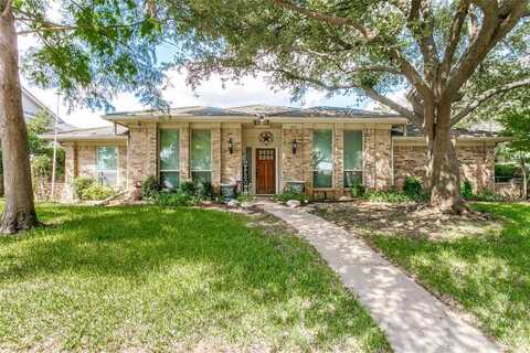 413 Blue Jay Court, Bedford, TX 76021