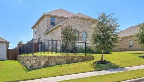 1105 Whispering Hill Drive, Mansfield, TX 76063