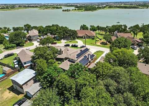 4520 N Shore Drive, The Colony, TX 75056