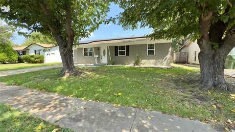 913 Rosewood Hills Drive, Garland, TX 75040
