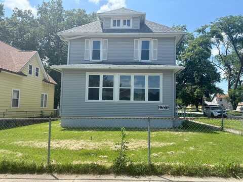 902 S17th St, Fort Dodge, IA 50501