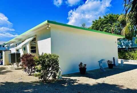 13 N Blackwater Lane, Key Largo, FL 33037