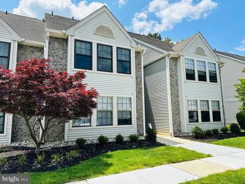 8 SUMMIT COURT, MARLTON, NJ 08053