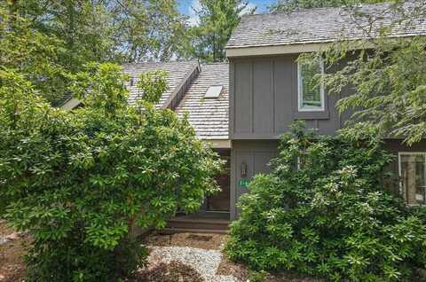 214 Snow Ridge Circle, Lake Harmony, PA 18624