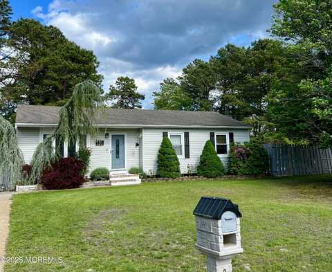 131 Mount Vernon Road, Bayville, NJ 08721