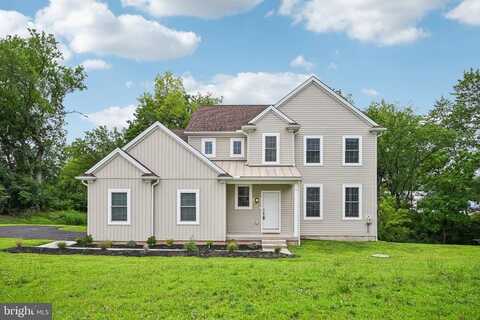 5 BLACKHORSE WOODS LANE, PLYMOUTH MEETING, PA 19462