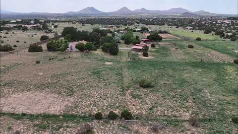 90 ARROYO COYOTE Road, Santa Fe, NM 87508