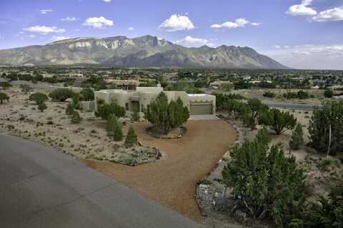 44 Roadrunner Trail, Placitas, NM 87043
