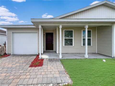 18273 Gibraltar Lane, Lehigh Acres, FL 33936