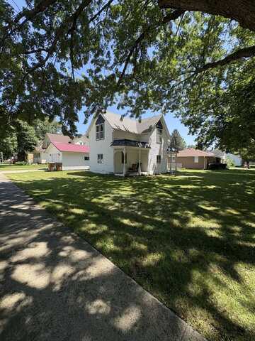 302 S 2nd Street, Albert City, IA 50510
