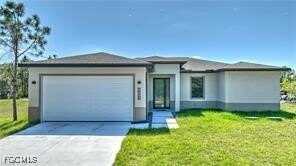 3204 69th Street W, Lehigh Acres, FL 33971