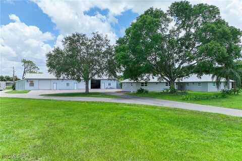 6261 Greenbriar Farms Road, Fort Myers, FL 33905