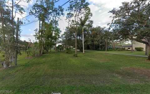 6770 Magnolia Lane, Fort Myers, FL 33966