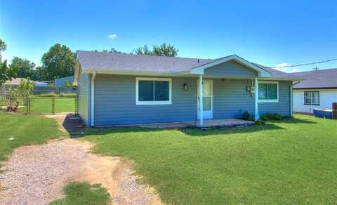 2550 Clarke Street, Choctaw, OK 73020