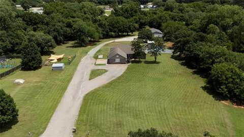 800 Tilghman Drive, Chandler, OK 74834