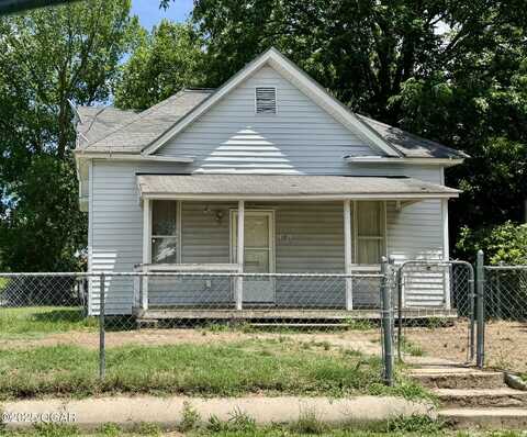 1301 S Pennsylvania Avenue, Joplin, MO 64801