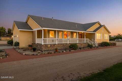 7582 Elder Avenue, Rosamond, CA 93560