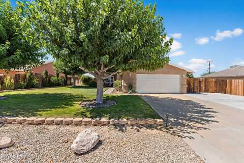 8413 Ironwood Avenue, California City, CA 93505